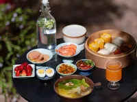 Cathay||Old town palace Inn (Lijiang Old Town Dashuiche Branch) Hotels near Square Street