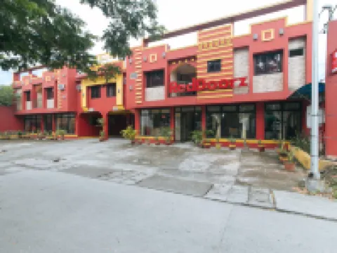 RedDoorz @ Golden Victory Hotel Mabalacat Pampanga Hotels in Mabalacat