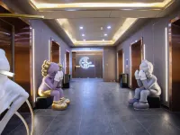 觀瀾藝術主題高空民宿（中央大街中華巴洛克地鐵站店） 鄰近哈尔滨清真寺的酒店