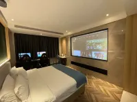 Chaoshikong E-sports Homestay (Weifang Taihua City) - Esports