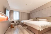 Borrman Hotel (Wuzhou Qiloucheng)