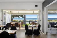 Taipa Beach Resort - bar