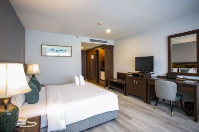 Deluxe Empress King Room Empress Pattaya Hotel Photo
