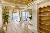 Infinity & Beyond by halu! - 海濱公寓