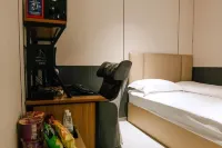 Panzhou Langbowan E-Sports Hotel