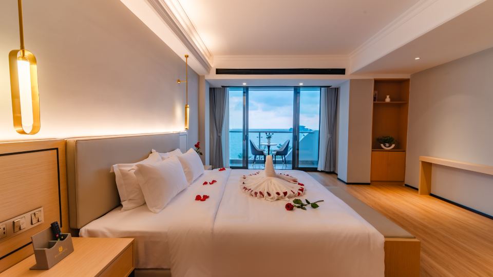 BILLIONS HOTEL