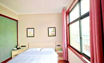 Changyuan Zhongzhou Business Hotel