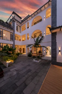 泊疏院·白色印象·ガーデンリゾートvillas 美宿(大理古城南門)