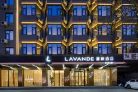 Lavande Hotel (Xuchang Pangdonglai Times Square Caowei Ancient City Store)