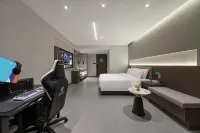 i Electronic Sports Hotel (Xinxiang Municipal Government High-speed Railway Station) - Esports