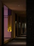 Yi Chi · Particle Hotel (Huayuan Garden Shopping Mall Songhua Road Subway Station Store) - 로맨틱
