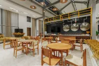 Jiaoling Mixiang Center - breakfast