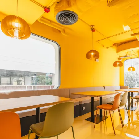 VELA be Bangkok Siam Отели рядом с достопримечательностью «Ват Джао Ам»