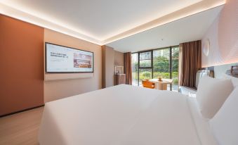 Orange Hotel (Wuhan Baibuting Branch)