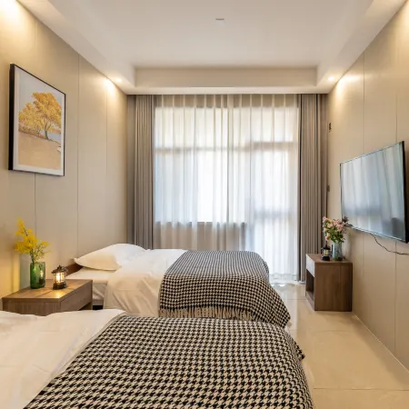Bole Silk Road Pearl Hotel (Sailimu Lake Scenic Area)