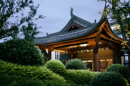 LANDISON WANXIANG HOTEL GUMIE Отели в г. Луню