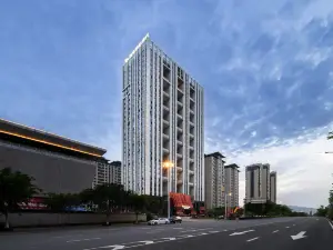 REZEN LONGUU Hotel (Sanmingbei High-Speed Railway Station Shaxian Airport)