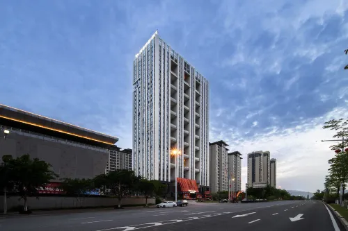 REZEN LONGUU Hotel (Sanmingbei High-Speed Railway Station Shaxian Airport)