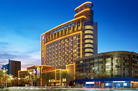 Huachen International hotel Отели рядом с достопримечательностью «Xilaisi»