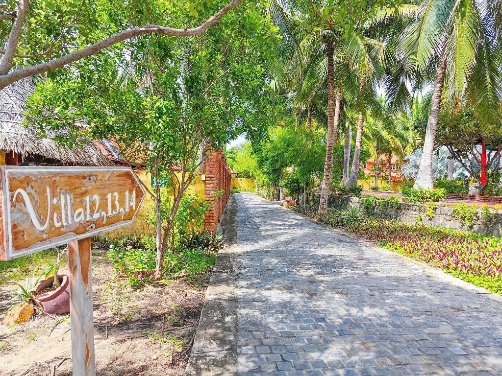 Full Moon Village Resort