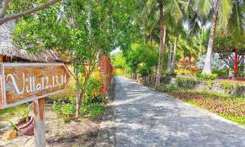 Full Moon Village Resort