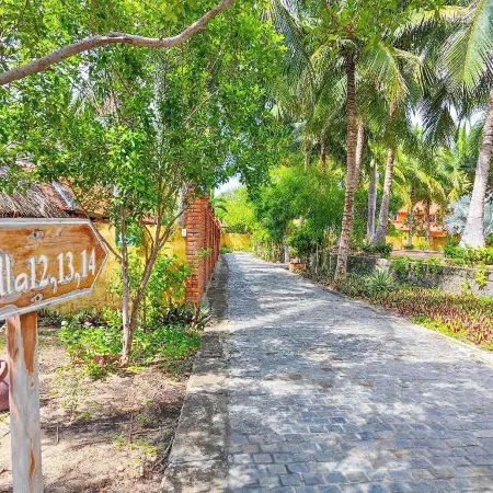 Full Moon Village Resort