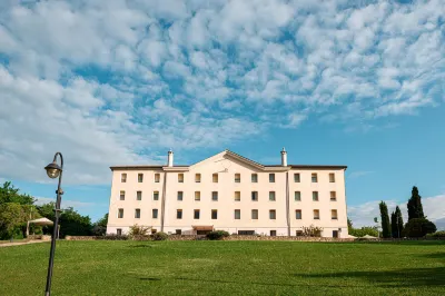 Phi Hotel Astoria Hotels in Susegana