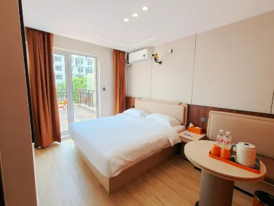 Xishi Apartment (Tianjin Renai College) Hotels in Jinghai Tuanbo Scenic Area
