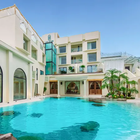 Yishe Savanna Beach Pool Resort | Wabi-sabi Beautiful Stay (OMG Heartbeat Paradise Branch) Отели рядом с достопримечательностью «Руан Ши Цзинь Бич»