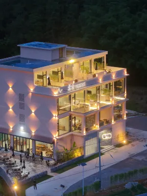 Beishe Holiday Hotel - 주차장