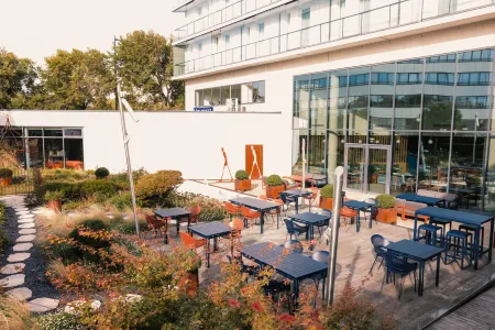 Novotel le Havre Centre Gare Отели в г. Гавр