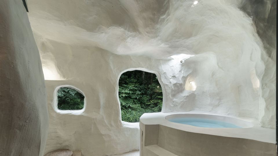 Celestial Cave Manor· Twin Dragon Cave Stream Rafting Private Onsen Retreat