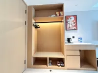 方城英達飯店（亞龍國際商博城東門店）