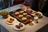 The Best View Hotel in Xijiang - breakfast