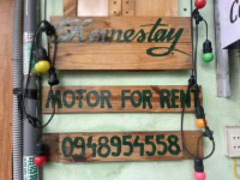 バ ディン ル レヴール ホームステイ 一柱寺周辺のホテル