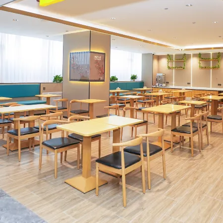 Changchun Xinfa Hotel (Renmin Street Branch)