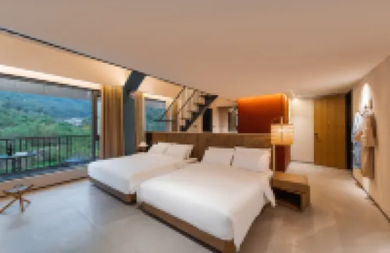 Nanluan Yunqi Vacation Apartment (Bali Gou Tianjie Mountain Scenic Area)