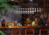 Xishe Boutique Inn - bar