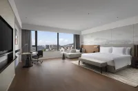 Crowne Plaza Xiangyang Fuchun Lakeside