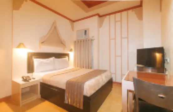 Urban Travellers Hotel by RedDoorz