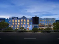 寧波觀致M飯店（富邦廣場長江路地鐵站店） 霞浦附近的飯店