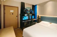 Yaxin E-Sports Hotel (Ningbo Yuyao Municipal Government)