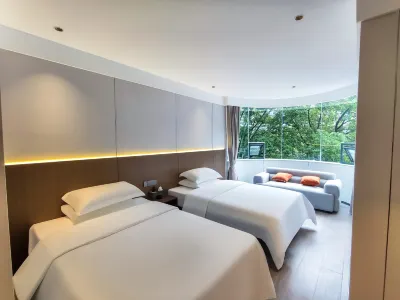 Anrui Hotel (Jishou Qianzhou Ancient City) Hotels near Dehang Canyon