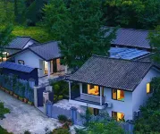 Pema Qingcheng Hotel Hotels near Laojun Temple