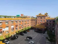 北京俊世飯店（房山竇店鎮政府店） 周口店北京人遺址公園附近的飯店