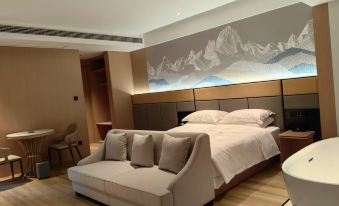 Liuzhou Longcheng Pavilion Courtyard House (Yaobu Ancient Town)