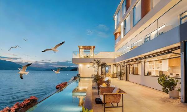 Taoran 17°·Starry Sea View Holiday Homestay (Shuanglang Erhai Branch)