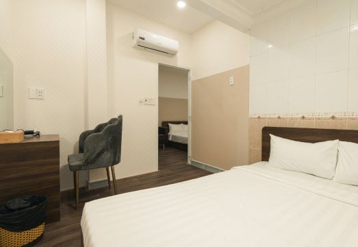 캐슈 인 로비 이미지