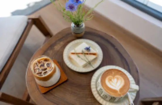 雨崩愈見山·雪山民宿