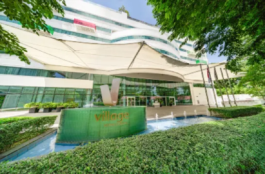 Village Hotel Changi by Far East Hospitality Các khách sạn gần Sân bay quốc tế Singapore Changi